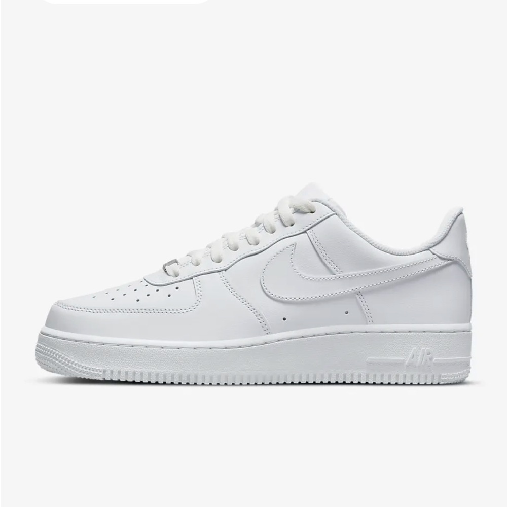 Nike Air Force 01 size 12